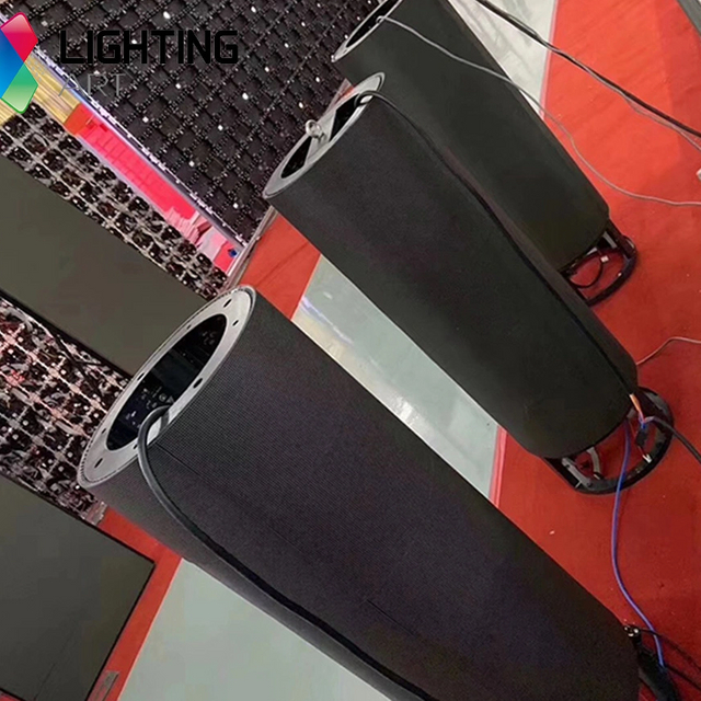 P2 P2 LED Video Wall لوحة منحنية إعلانات تجارية LED وحدة شاشة شاشة لوحات الشاشة