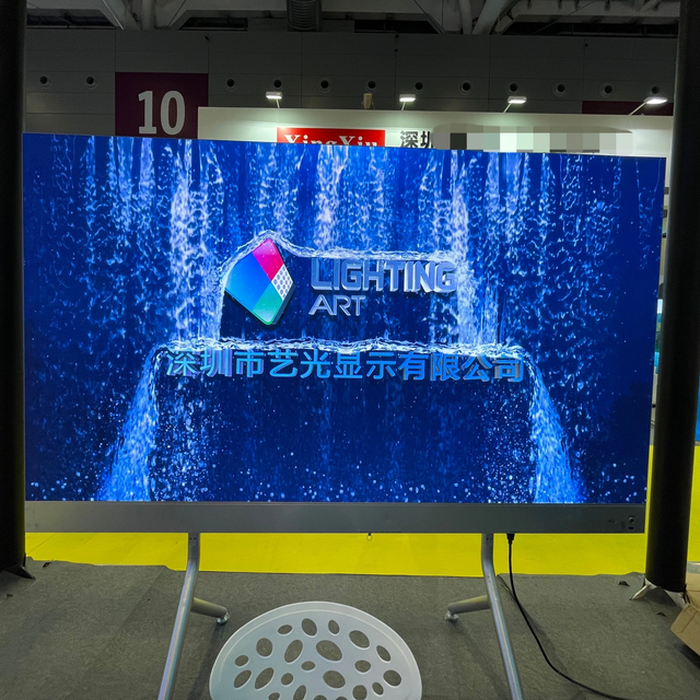 تلفزيون SMART 135 163 216 بوصة شاشة عرض LED حقيقية مصنوعة في الصين