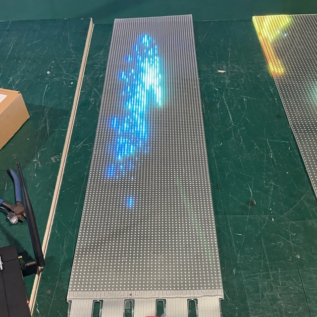 P4-P30 شاشة فيلم Crystal Crystal Ideor في الهواء الطلق شاشة شفافة مرنة