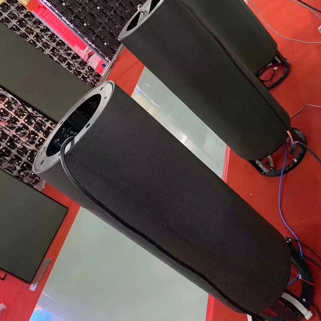 شاشة LED المنحنية الداخلية P2 P2.5 P3 P4 وحدة LED Sof